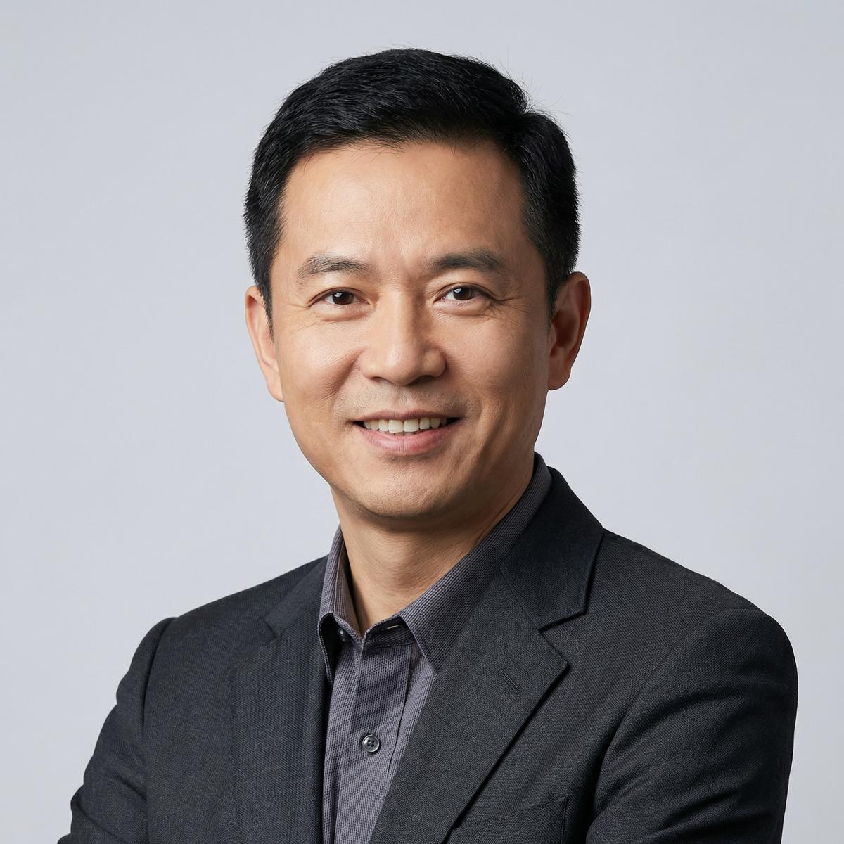 蜜桃传媒改装总监张伟